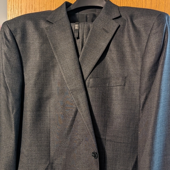 Kenneth Cole Reaction Other - Mens suit